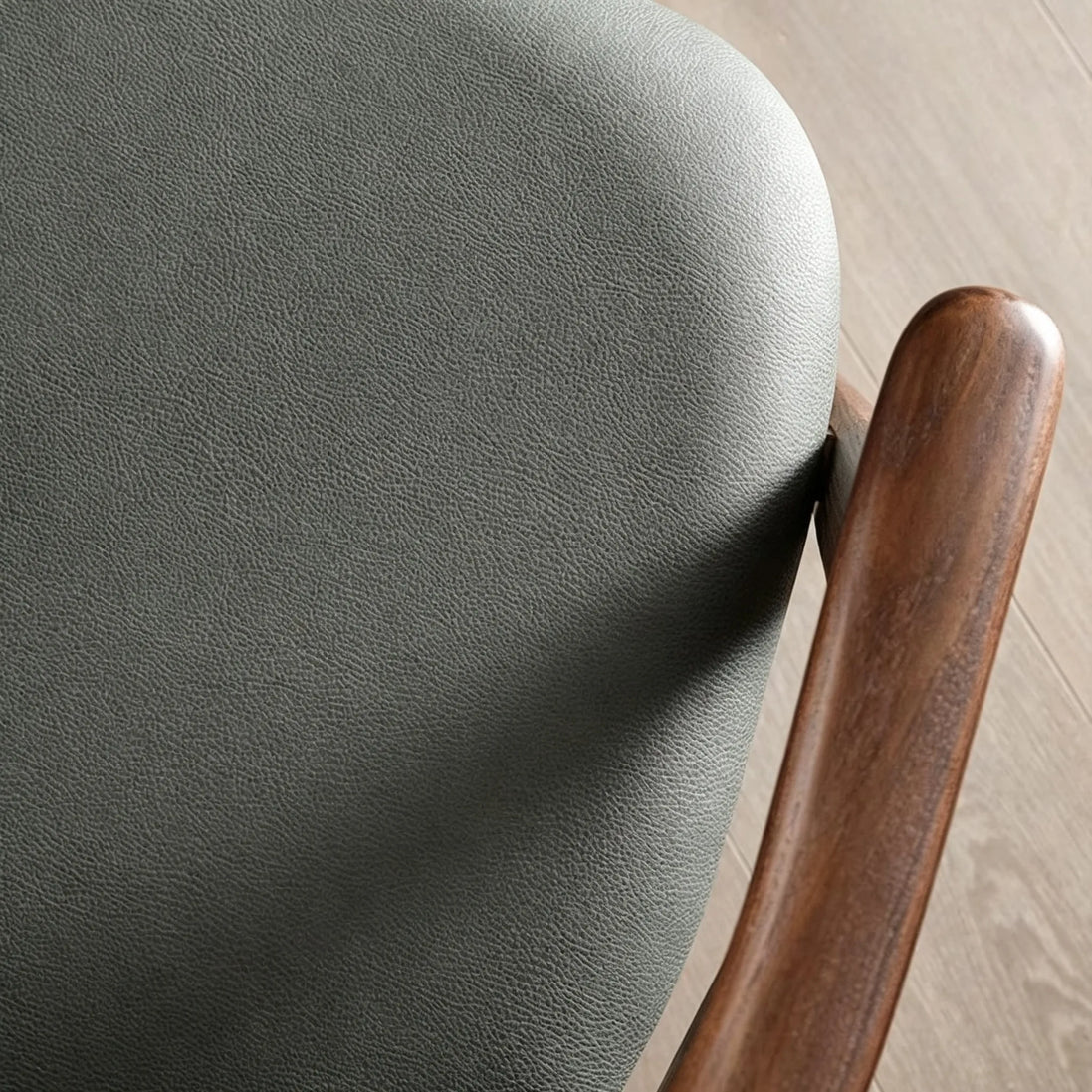 Puwabi KY175 Curved Back A-Frame Ash Dining Chair | Contract Furniture MOQ 50