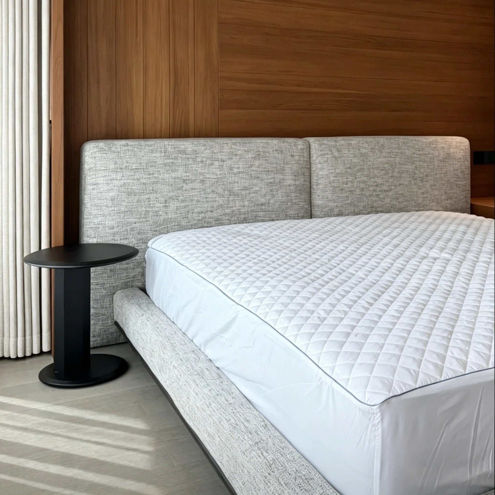 Puwabi LC535B Sculptural Black Ash Side Table | Contract Hospitality Furniture MOQ 30
