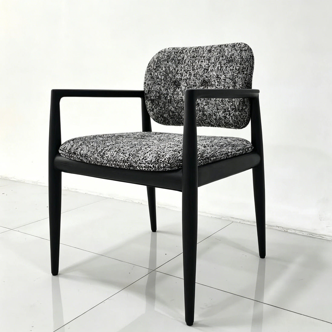 Puwabi X3209 Solid Wood Upholstered Contract Armchair | Contract MOQ 50