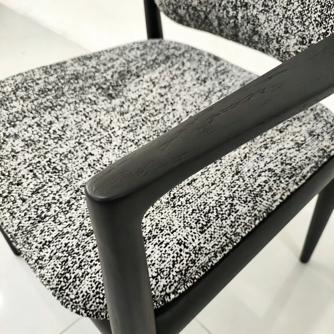 Puwabi X3209 Solid Wood Upholstered Contract Armchair | Contract MOQ 50