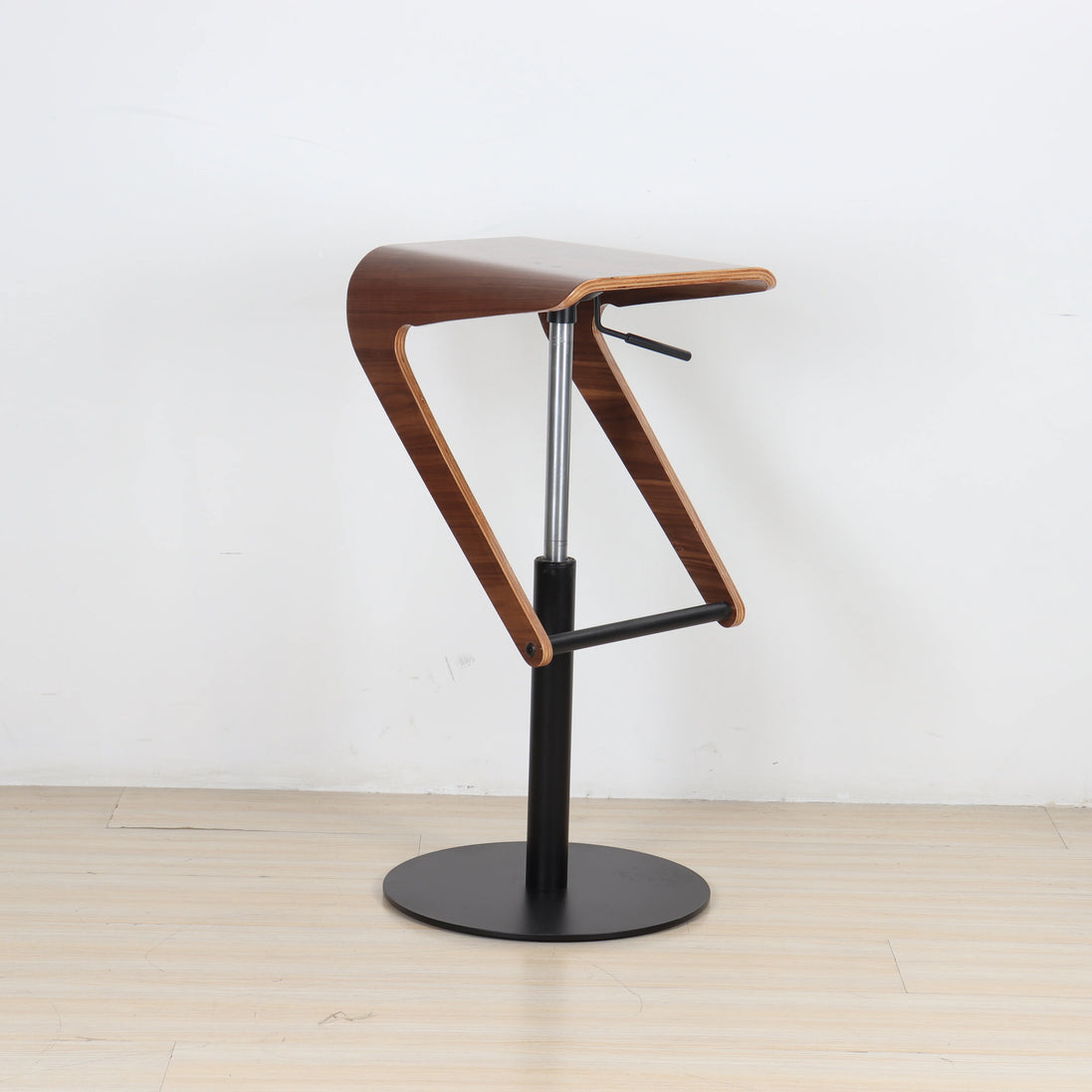 Puwabi X5002 Adjustable Bentwood Bar Stool | Contract Seating MOQ 50
