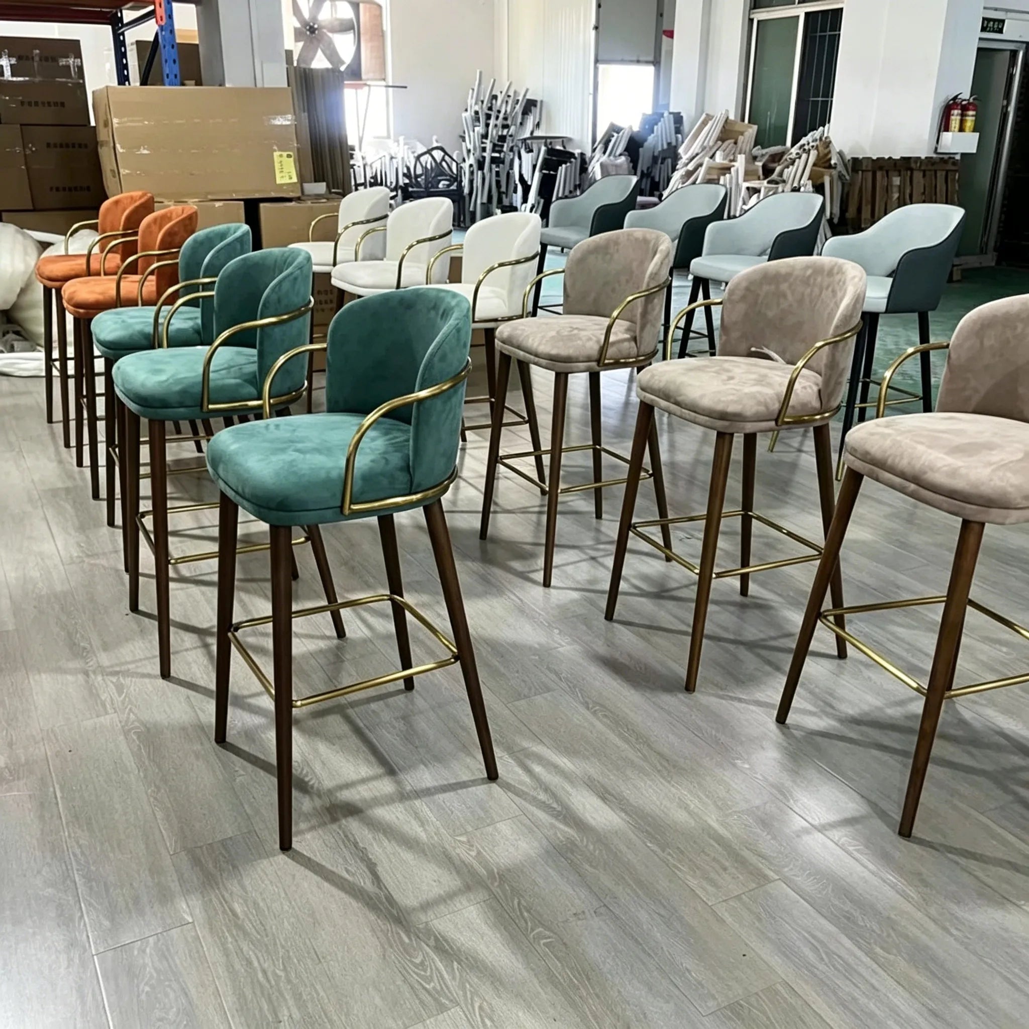 Puwabi X5017 Solid Oak Upholstered Contract Bar Stool | Contract MOQ 50