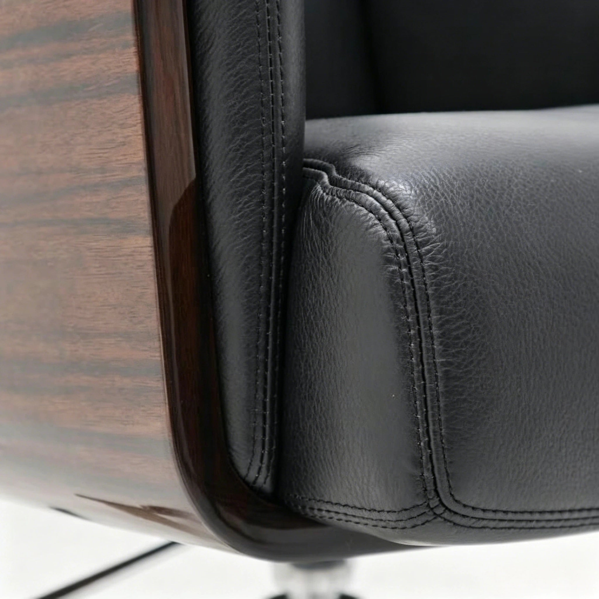 Puwabi X6056 Mid-Century Bentwood Lounge Chair | Contract MOQ 50