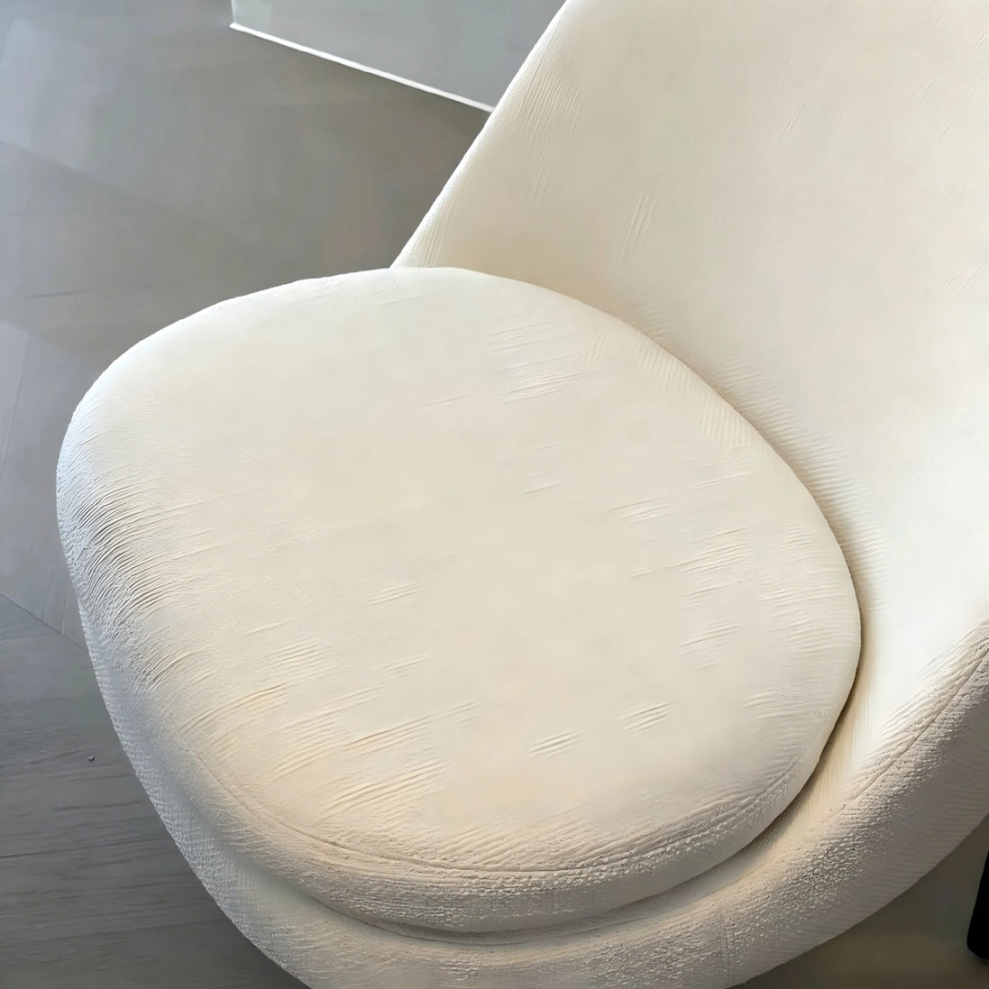 Puwabi X6170 Ash Wood Upholstered Contract Dining Chair | Contract MOQ 50