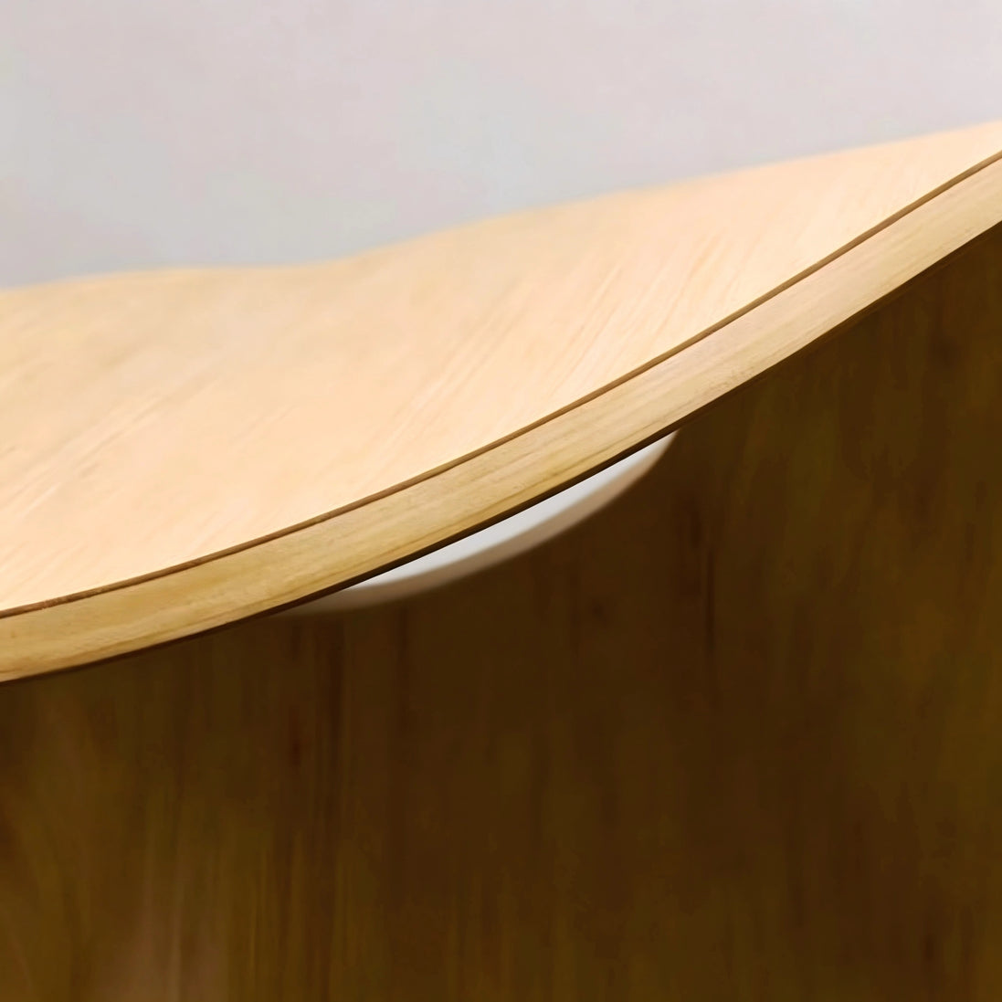 Puwabi X6189 Sculptural Bentwood Dining Chair | Contract Seating MOQ 50