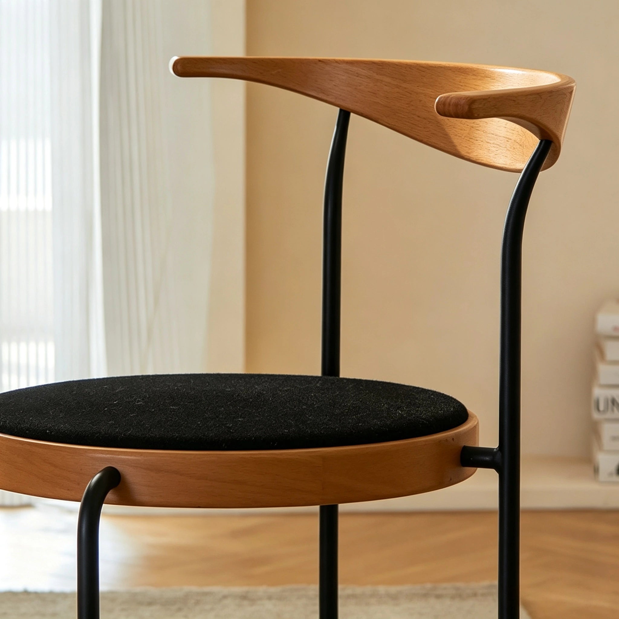 Puwabi X6237 Minimalist Floating Crescent Metal Dining Chair | Contract Furniture MOQ 50
